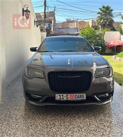 كرايسلر 300
